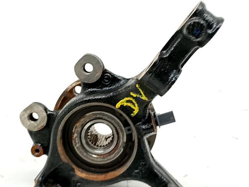 Used Right front steering knuckle OPEL CORSA F (P2JO) 1.2 MHEV (101 hp) 31262561