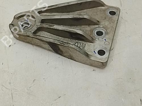 Used Engine mount Engine mount 37592404 37592404