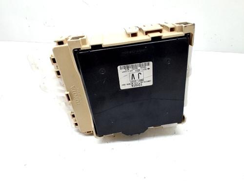 Fuse box TOYOTA AURIS (_E18_) 1.4 D-4D (NDE180_, NDE180R) | BP30050534E1 