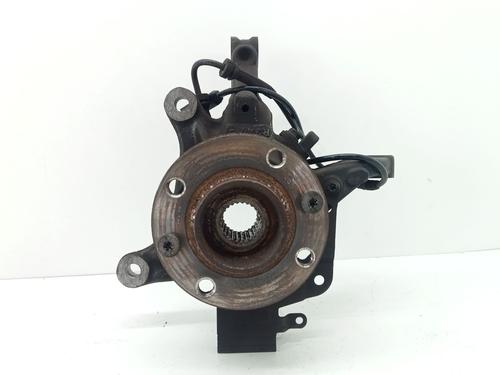 Used Left front steering knuckle RENAULT CAPTUR I (J5_, H5_) 1.5 dCi 90 (J5N4, J5M5, J5MW, J5M6, J5AL, J5AJ) (90 hp) 27174849