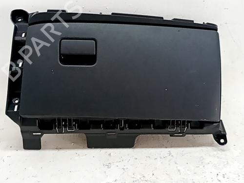 Handskerum Handskerum TOYOTA YARIS (_P21_, _PA1_, _PH1_) 1.6 GR 4WD (GXPA16) (261 hp) 35752624 35752624