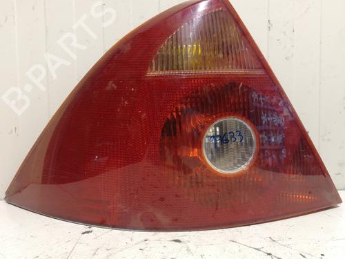 Used Left taillight FORD MONDEO III Saloon (B4Y) 2.0 16V (146 hp) 25915729