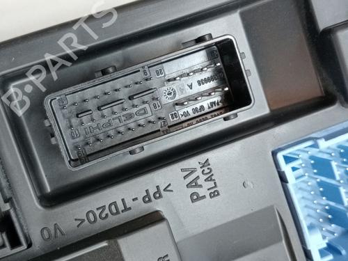 Fuse box OPEL CORSA F (P2JO) 1.2 (68) | BP23374193E1 