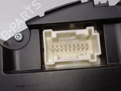 Used Instrument cluster MERCEDES-BENZ A-CLASS (W176) A 200 (176.043) (156 hp) 23449562