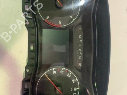 kombinert-instrument-opel-corsa-e-x15-2014-34154464 main image