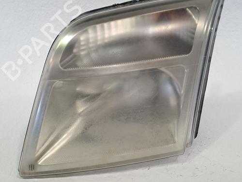 Left headlight FORD TRANSIT CONNECT (P65_, P70_, P80_) 1.8 Di | BP26675266C28 
