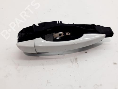 front-right-exterior-door-handle-opel-crossland-x-crossland-p17-p2qo-2017-31701013 main image