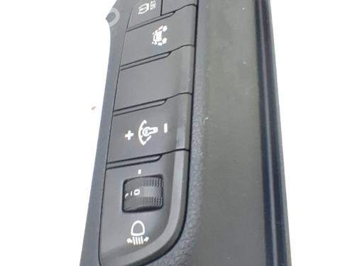 Used Switch Switch HYUNDAI i30 (PDE, PD, PDEN) 1.0 T-GDI (120 hp) 36015579 36015579