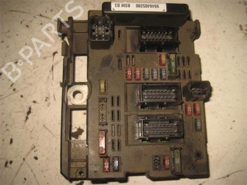Used Fuse box PEUGEOT 307 Break (3E) 1.6 16V (109 hp) 25465790