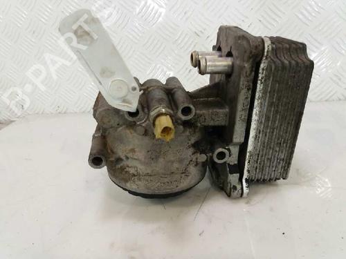 Used Oil radiator FORD MONDEO III (B5Y) 2.2 TDCi (155 hp) 23377467