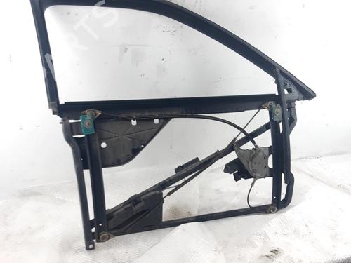Rudehejsemekanisme Højre foran Rudehejsemekanisme Højre foran AUDI A3 (8L1) 1.9 TDI (90 hp) 39741307 39741307