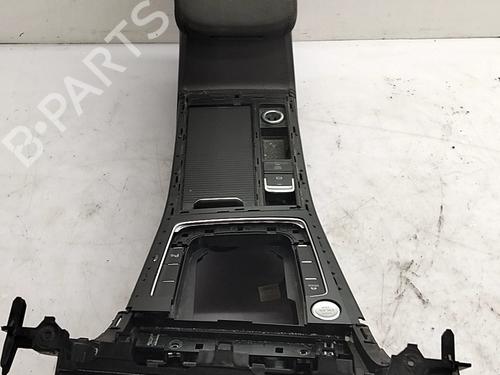 Consola central Consola central VW GOLF VII (5G1, BQ1, BE1, BE2) e-Golf (136 hp) 35721973 35721973