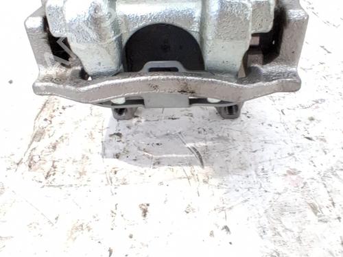 Used Right rear brake caliper Right rear brake caliper 37713414 37713414