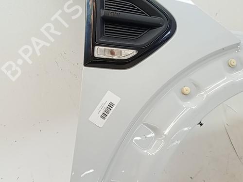 Used Right front fenders Right front fenders 37160026 37160026