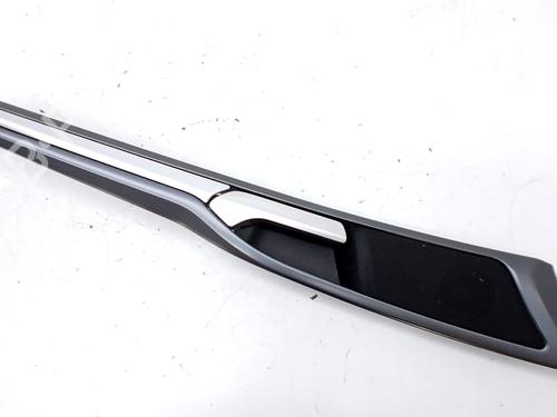 Used Front right interior door handle Front right interior door handle 37288914 37288914