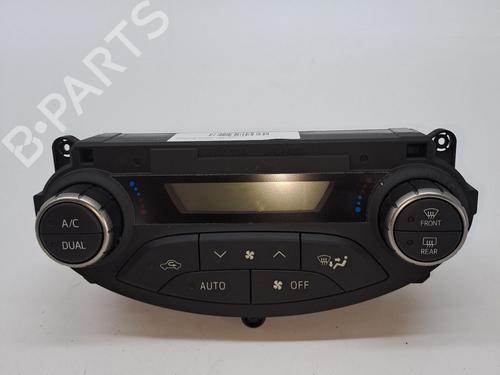 Used Climate control TOYOTA YARIS (_P13_) 1.5 Hybrid (NHP130_, NHP130) (101 hp) 23369441