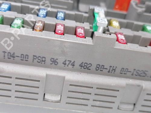 Fuse box CITROËN C5 I (DC_) 2.0 HDi (DCRHZB, DCRHZE) | BP23381135E1 