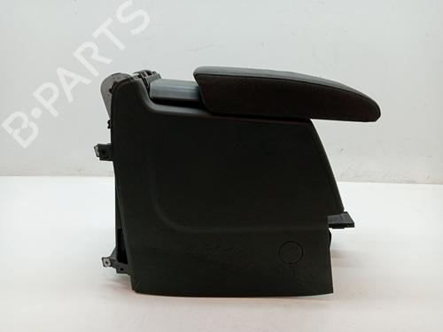 Used Armrest / Center console VW GOLF V (1K1) 2.0 TDI (140 hp) 23357399