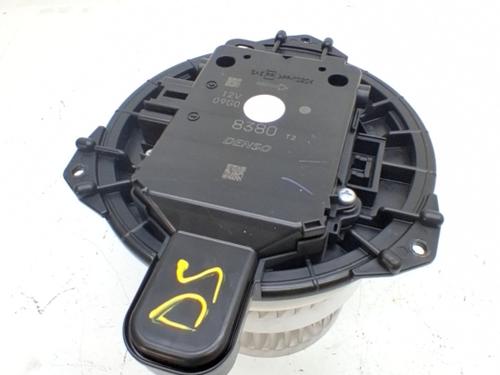 Used Heater blower motor Heater blower motor LEXUS NX II (_A2_, _H2_) 350h (AAZH20) (243 hp) 40549056 40549056