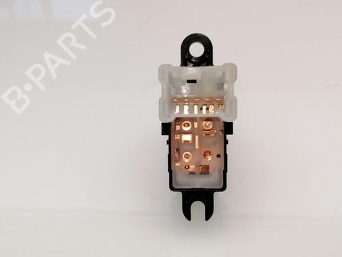 Right rear window switch RENAULT KADJAR (HA_, HL_) 1.5 dCi 110 (HLA3) | BP23935575I28 