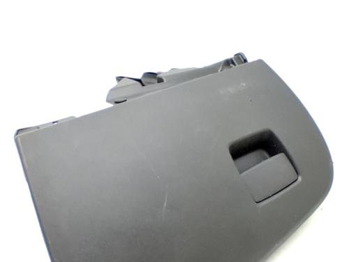Used Glove box OPEL CROSSLAND X / CROSSLAND (P17, P2QO) 1.2 (75) (110 hp) 32281551