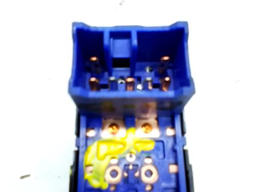 Right front window switch KIA RIO III (UB) 1.2 CVVT | BP32257300I26