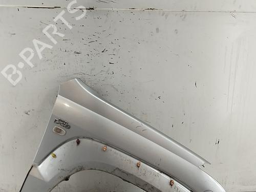 Used Right front fenders Right front fenders 37635333 37635333
