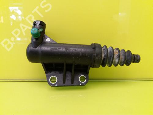 Used Clutch slave cylinder FIAT FIORINO Box Body/MPV (225_) 1.3 D Multijet (95 hp) 23457958
