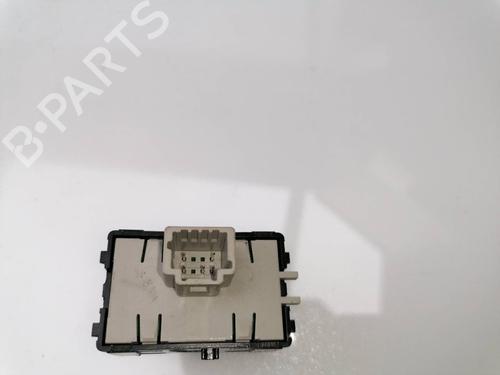 Switch DACIA SANDERO II TCe 90 (B8M1, B8MA, B8AC) | BP23939681I30 