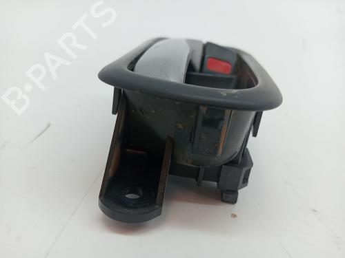 Front left interior door handle SUZUKI GRAND VITARA II (JT, TE, TD) 1.9 DDiS All-wheel Drive (JT419, TD44, JB419WD, JB419XD,... | BP23362422I13 