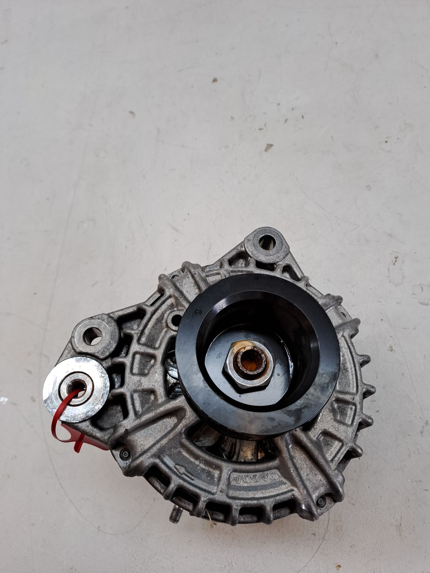 Alternator VOLVO XC60 I SUV (156) D3 24444964 | B-Parts