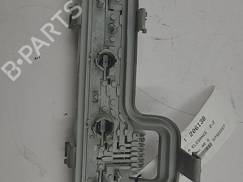 Used Lamp holder OPEL ZAFIRA A MPV (T98) 2.2 DTI 16V (F75) (125 hp) 22819360