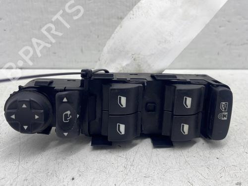 Used Left front window switch PEUGEOT 3008 I MPV (0U_) 2.0 HDi Hybrid4 (0URHCA) (200 hp) 31916663