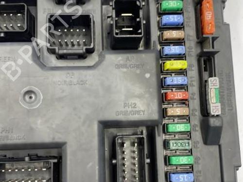 Fuse box CITROËN C3 Picasso (SH_) 1.6 HDi | BP22832234E1 