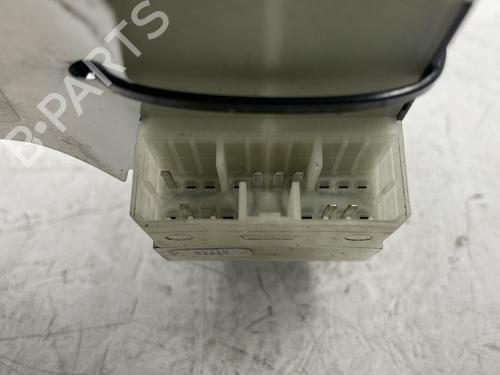 Used Switch Switch SUZUKI SPLASH (EX) 1.0 (A5B310) (65 hp) 23830408 23830408