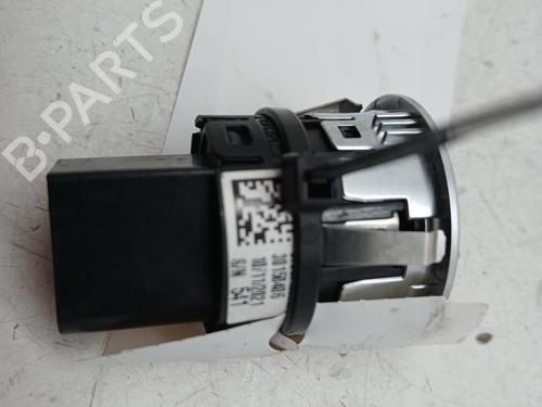 switch-fiat-500e-332_-2020-29833908 main image