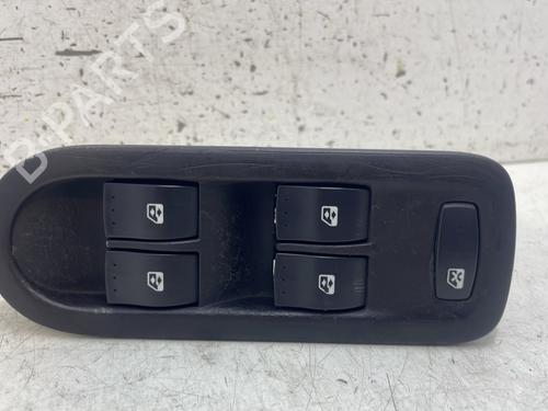 Used Left front window switch Left front window switch RENAULT SCÉNIC II (JM0/1_) 1.6 (JM0C, JM0J, JM1B) (113 hp) 29213353 29213353