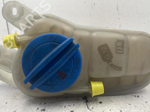 Used Expansion tank AUDI Q5 (8RB) 2.0 TDI quattro (170 hp) 22842450