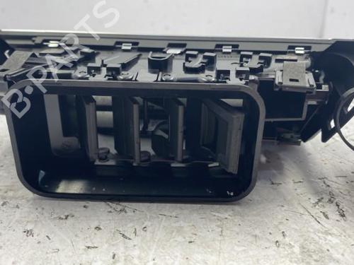 Used Air vent Air vent RENAULT CLIO V (B7_) 1.5 Blue dCi 85 (B7AG) (86 hp) 22840762 22840762