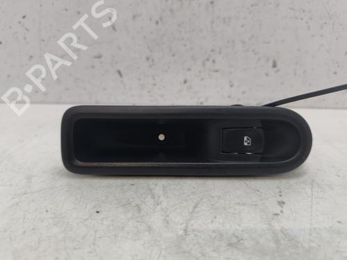 Used Left rear window switch RENAULT CLIO III (BR0/1, CR0/1) 1.5 dCi (88 hp) 28949694