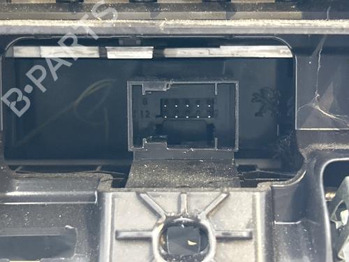 Used Climate control Climate control 38562554 38562554