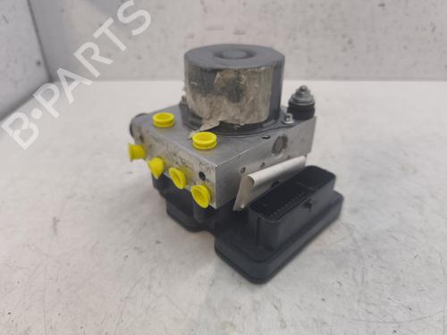 Used ABS pump RENAULT KADJAR (HA_, HL_) 1.6 dCi 130 (HLA4) (130 hp) 28064995