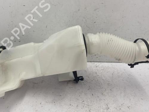 Used Windscreen washer tank FIAT 500X (334_) 1.6 D Multijet (334AXA1B, 334AXA11) (120 hp) 22840201