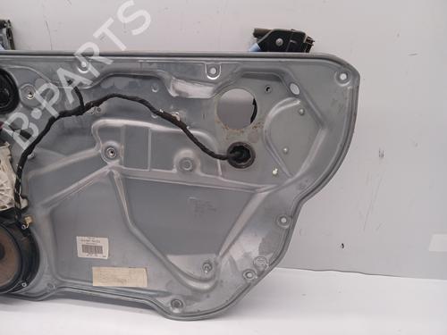Used Front right window mechanism Front right window mechanism SEAT CORDOBA (6L2) 1.4 TDI (70 hp) 32364960 32364960