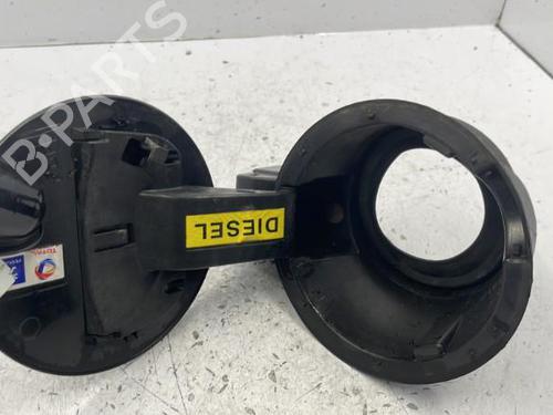 Fuel flap PEUGEOT 3008 I MPV (0U_) 1.6 HDi | BP22835647C131 