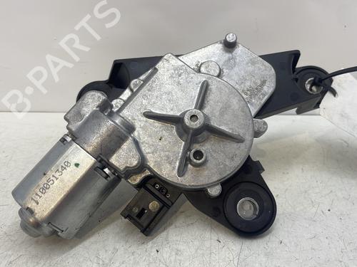 Used Rear wiper motor Rear wiper motor PEUGEOT 2008 II (UD_, US_, UY_, UJ_, UR_, UC_) e-2008 (UKZKXZ) (136 hp) 28823942 28823942