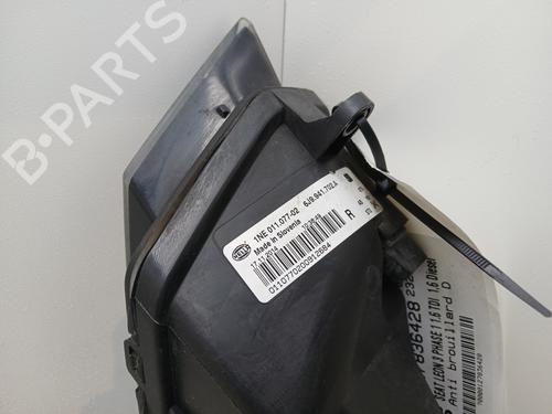 Højre Foran Tågelygte Højre Foran Tågelygte SEAT LEON (5F1) 1.6 TDI (105 hp) 36571643 36571643