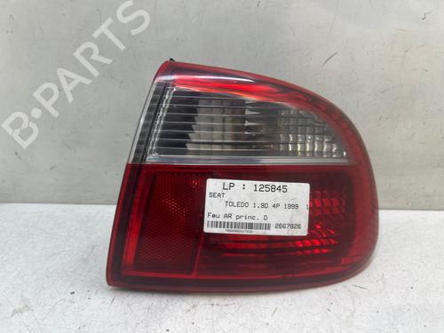 Høyre baklys Høyre baklys SEAT LEON (1M1) [1999-2006] 22813376 22813376