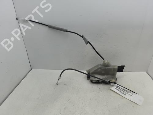 Cerradura puerta delantera derecha CITROËN C3 III (SX) 1.2 VTi 82 (82 hp) 30744971