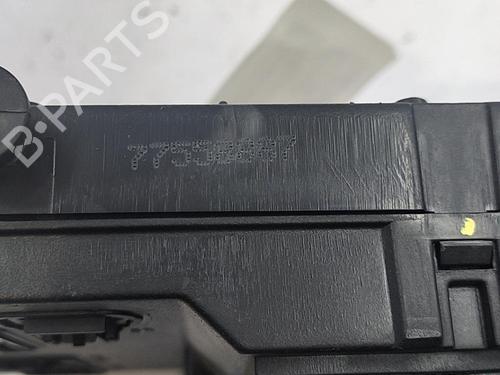 Used Fuse box Fuse box PEUGEOT 206 Hatchback (2A/C) 1.4 HDi eco 70 (68 hp) 22829792 22829792